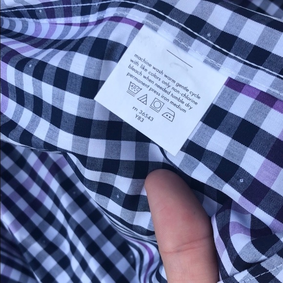 Kenneth Cole Reaction button down - Picture 4 of 7